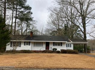 1801 Fairview Way, Greenville, NC 27858