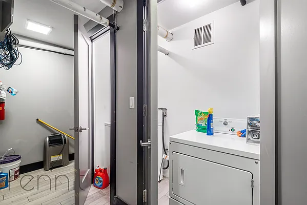 Rented by Rennit Inc. | media 27