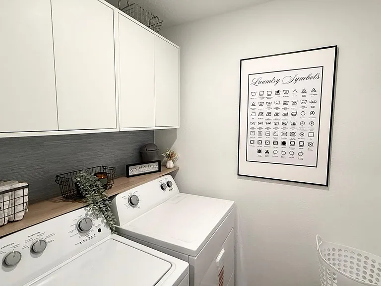 470 Orellana Rd — Photo 13