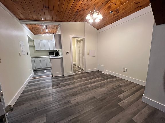 5th image of 4 Katherine St #3