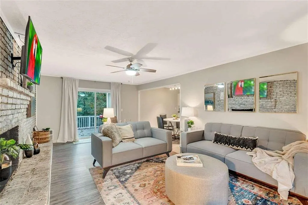4 bed, 2.0 bath, 1800 sqft, $5,750 — Photo 4