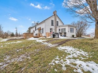 1549 Doyle Rd, Loyalist, ON K0H 1G0