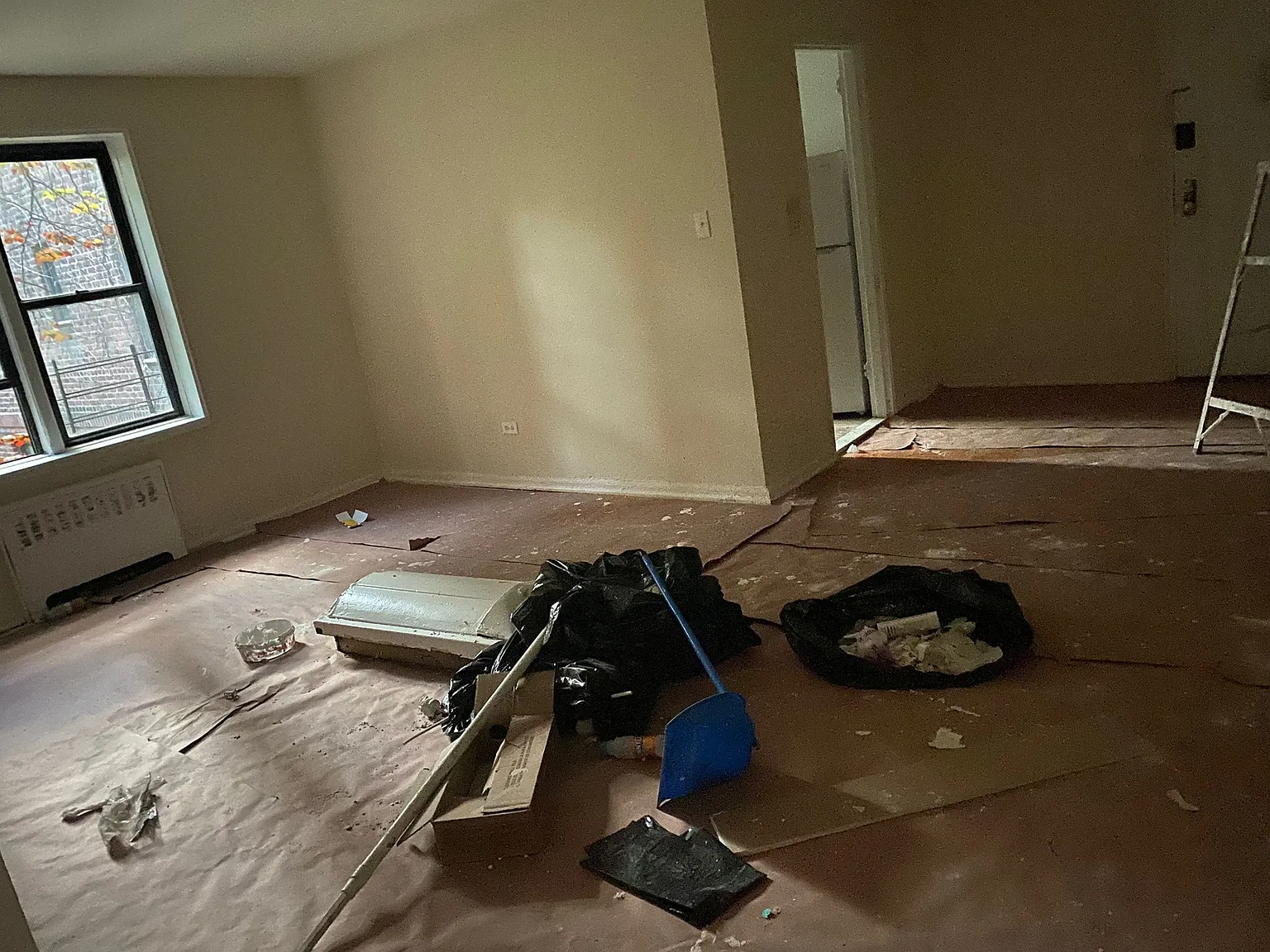 2 bed, $2,400 — Photo 4