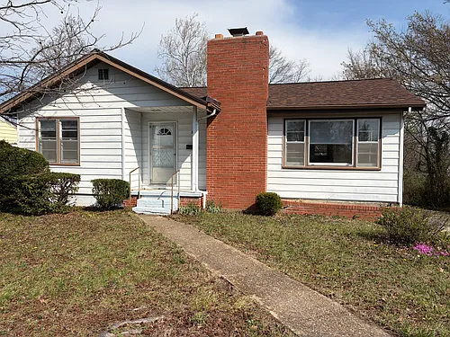 902 Ridgeview Rd Photo 1