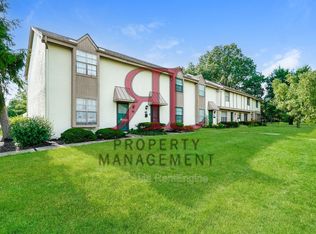 119 Stornoway Dr E, Columbus, OH 43213