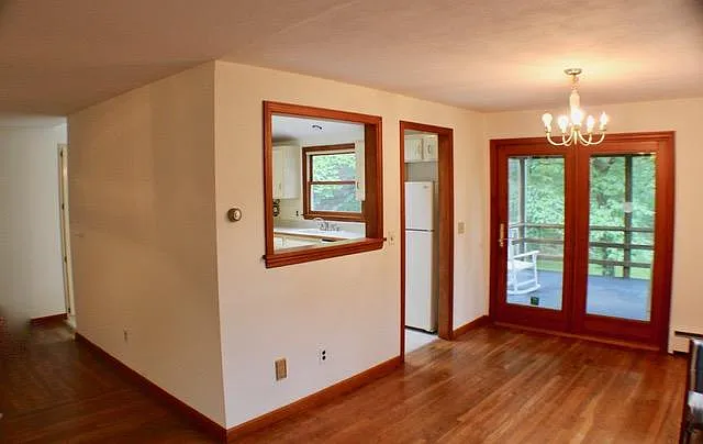 73 Moriarity Dr — Photo 9