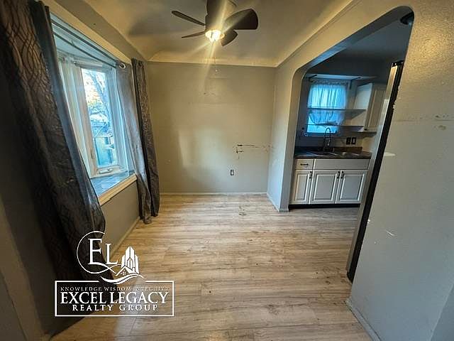 8219 Standard Ave, photo 7