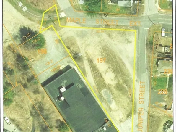 2 Juniper St, Winchendon, MA 01475