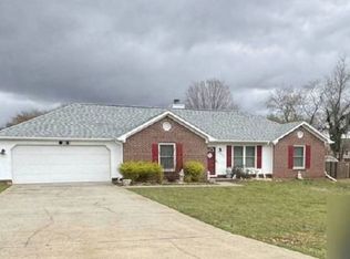 121 Cooper Dr, Huntsville, AL 35811