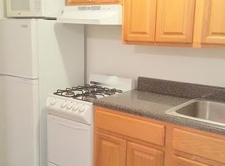 2367 24th St, Astoria, NY 11105