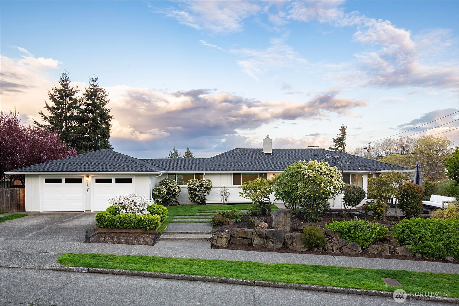 2802 25th Avenue W photo 1