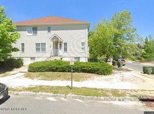 15 Sanz Town Rd, Lakewood, NJ 08701