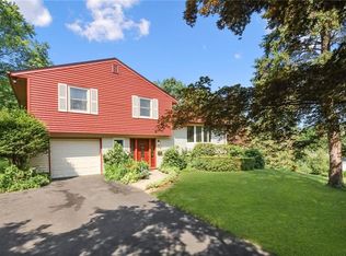 9 Van Dyke Ave, Airmont, NY 10901