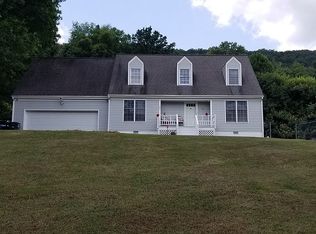 2111 Kings Rd, Dalton, GA 30720