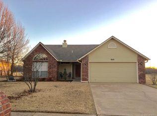 8105 E Lansing Ave, Broken Arrow, OK 74014