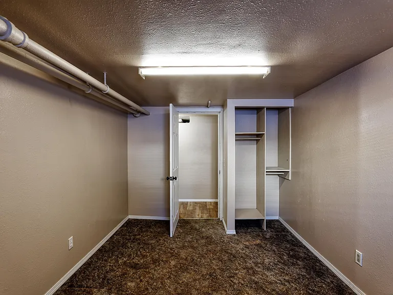 625 Lewis St #M — Photo 33