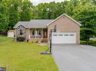 140 Back Rd, Shenandoah, VA 22849