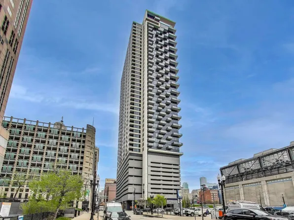 235 W Van Buren St #3414, Chicago, IL 60607