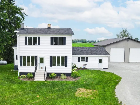 W1958 Pearl St, Seymour, WI 54165
