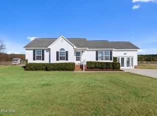 4572 Wyse Fork Rd, Dover, NC 28526