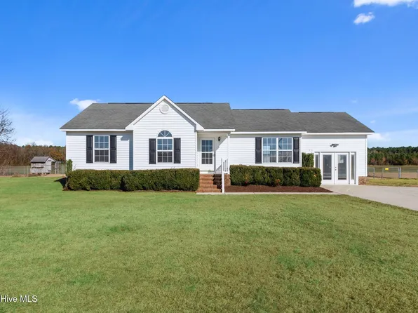 4572 Wyse Fork Road, Dover, NC 28526