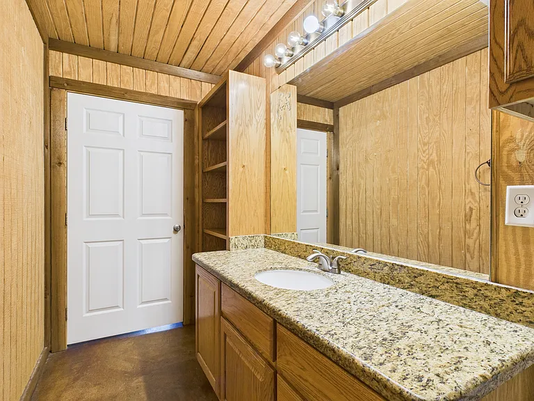 5822 Leonard Rd #1 — Photo 21