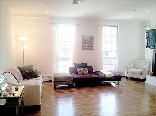 Rented by Big Apple NYC | media 12