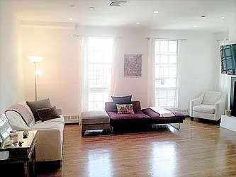 Rented by Big Apple NYC