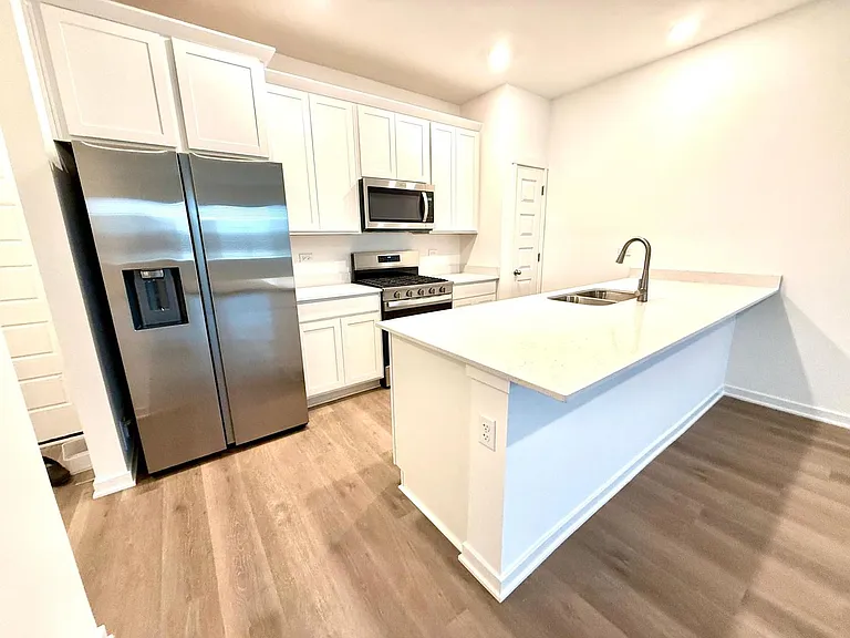 2272 Barbera Dr #2272 — Photo 7