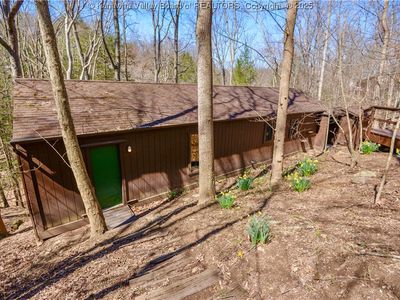 907 Geary Rd, South Charleston, WV, 25303