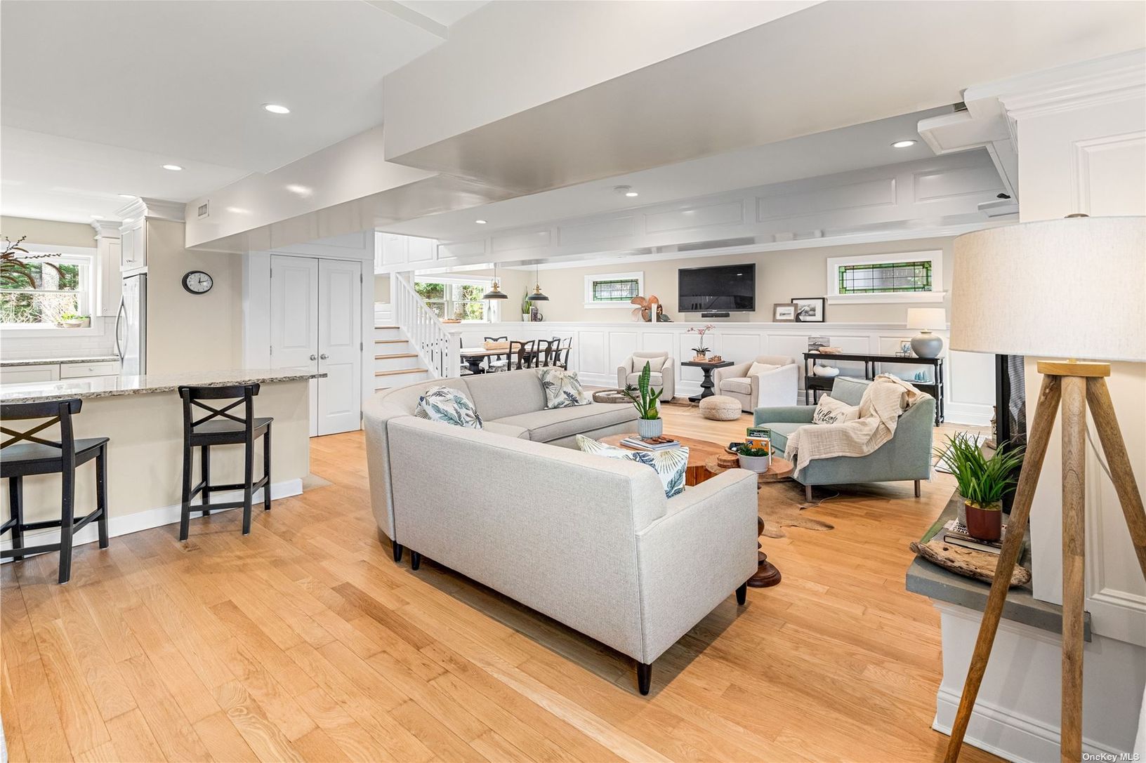  Entertain all summer long
