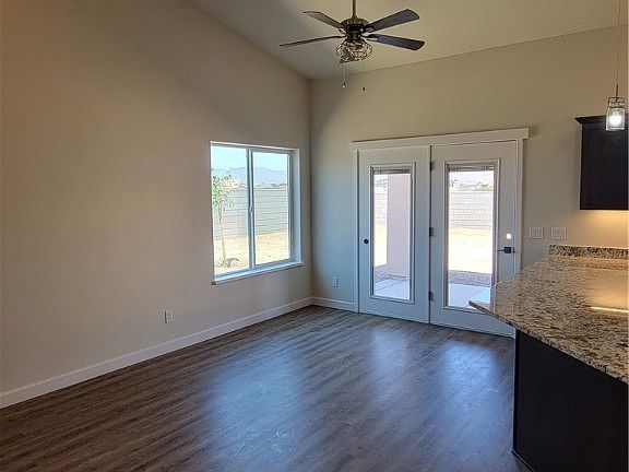 3rd image of 6708 W Vizcanio Place