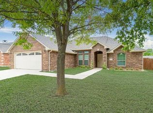 1542 Pioneer Valley Dr, Howe, TX 75459