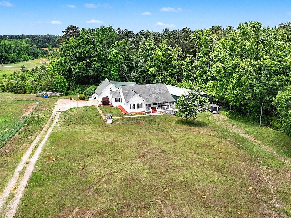 1st image of 179 Hoyt Rd