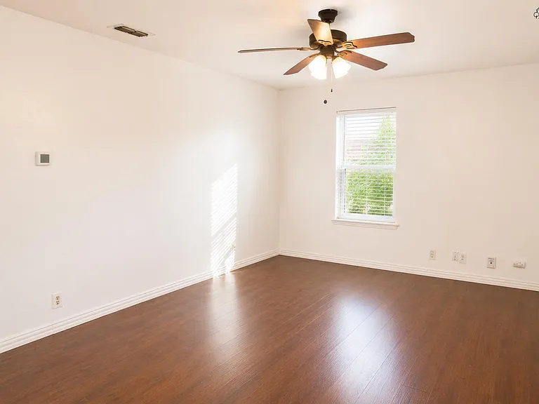 2312 Reilly Rd — Photo 5
