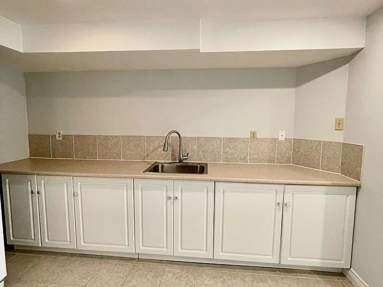 3 Teseo Ct #BASEMENT — Photo 5