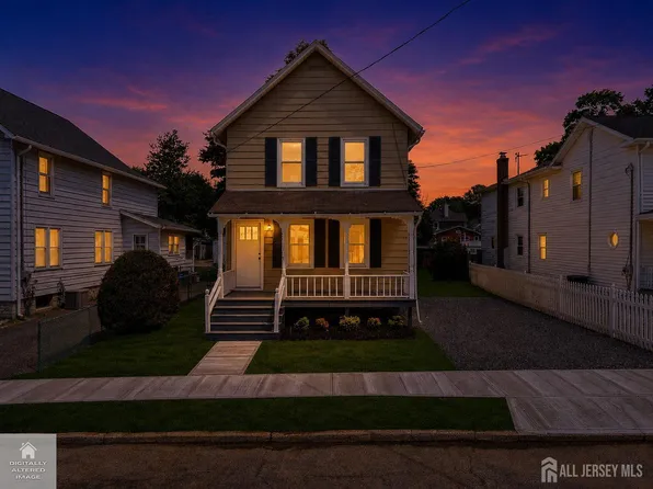 17 Henry St, Freehold, NJ 07728
