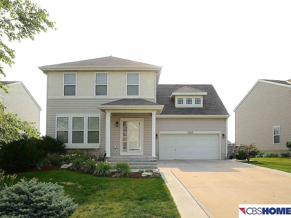 1st image of 2303 S Mineral Dr
