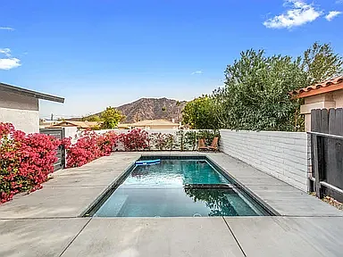 Building Photo - 54125 Avenida Ramirez #1