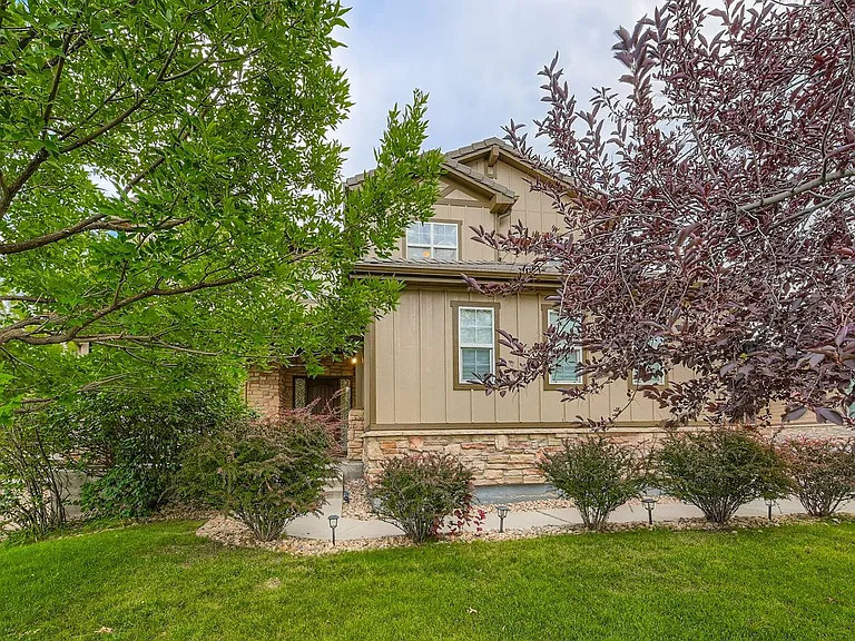 2647 Gray Wolf Loop — Photo 2
