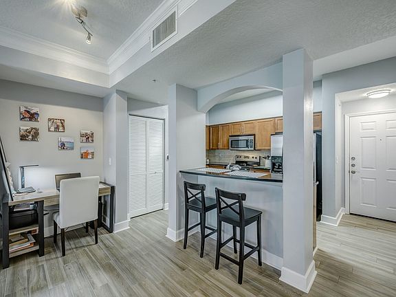4th image of 10435 MID TOWN Parkway #127