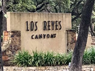 10890 Basal Edge Dr, Helotes, TX 78023