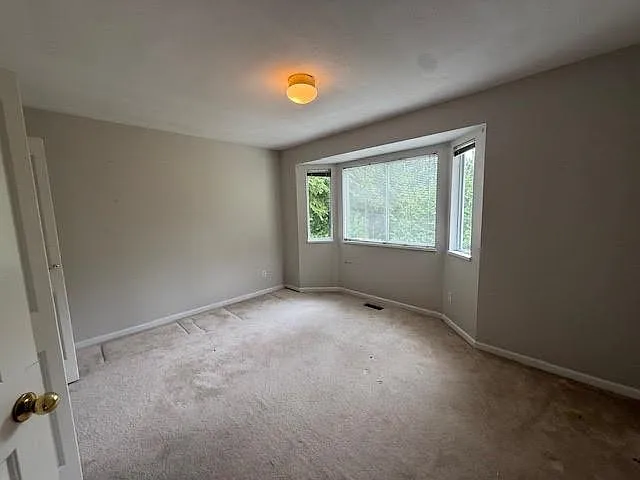 2 Christina Pl — Photo 14