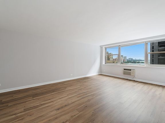 Dining/Living Room