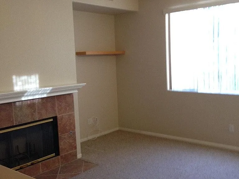 11777 Westview Pkwy — Photo 2