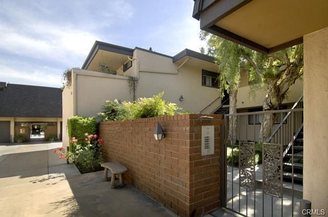 1st image of 540 Fairview Ave APT 26