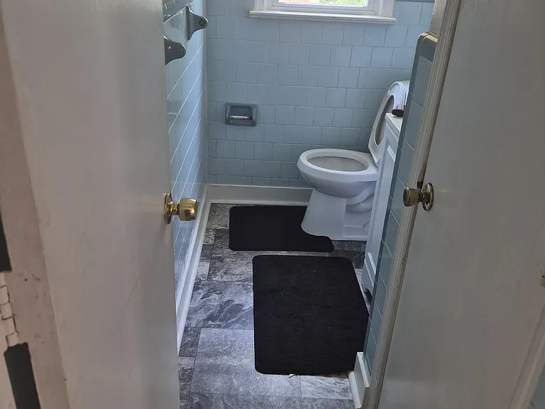2345 Dellrose Dr #B — Photo 7