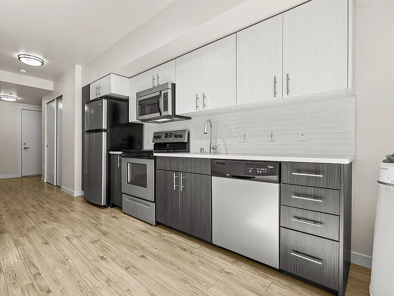 Contour Apartments — Photo 76
