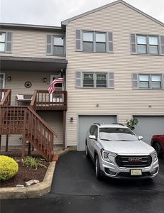 1603 Plainfield Pike APT E2, Johnston, RI, 02919