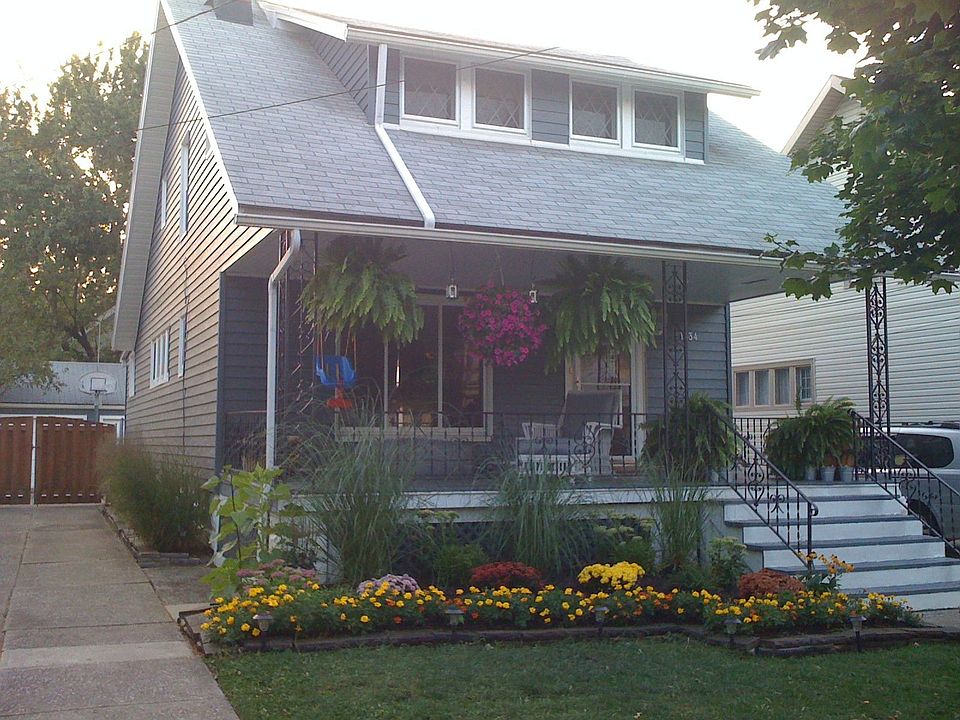1st image of 1634 Rosewood Ave